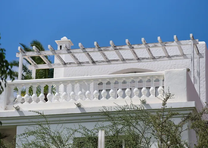 & Art Madeira 3* Caniço