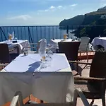 & Art Madeira بيت ريفي