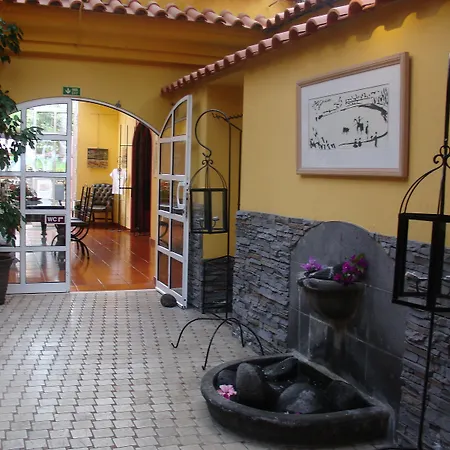 & Art Madeira Inn 3*