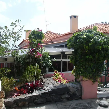 & Art Madeira Caniço