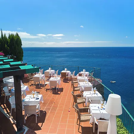 Inn & Art Madeira Caniço