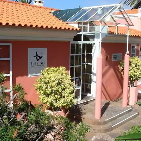 & Art Madeira Caniço