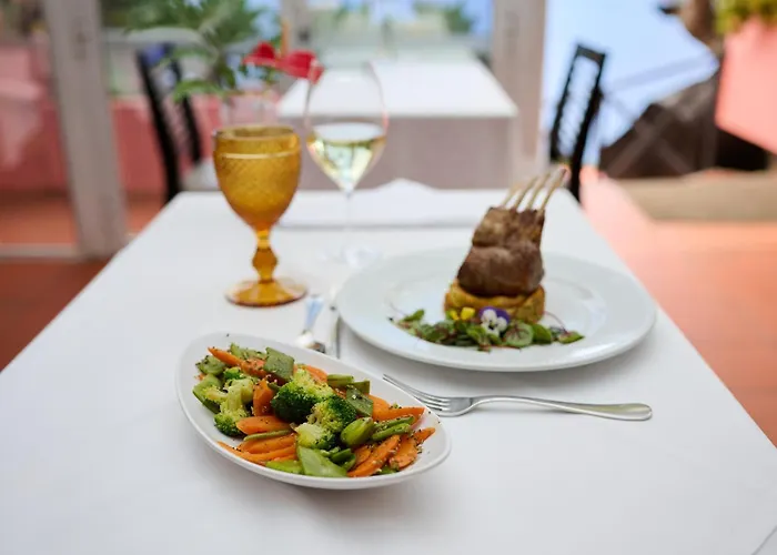 & Art Madeira Inn Canico (Madeira)