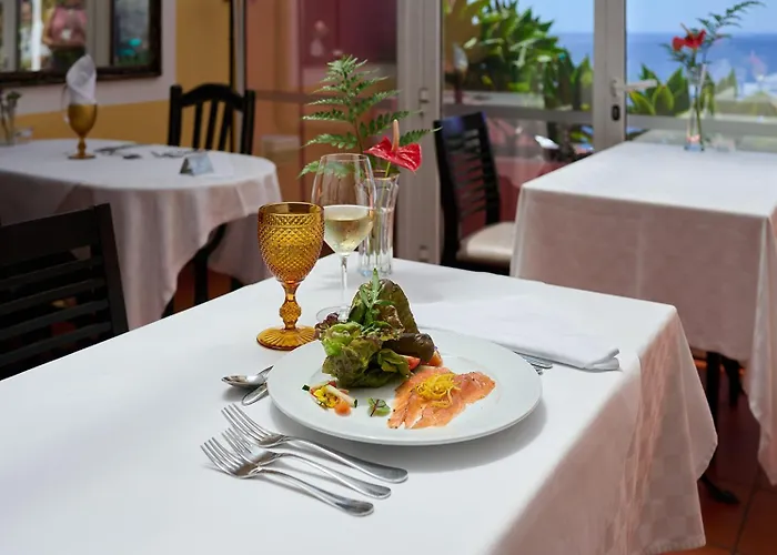 & Art Madeira 3* Canico (Madeira)