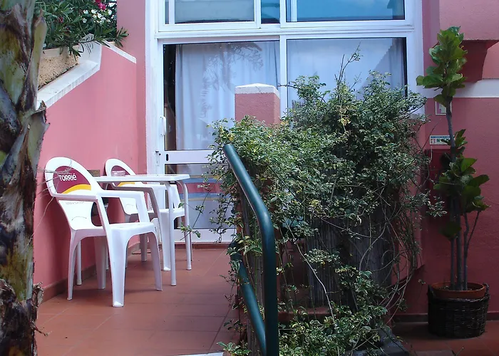 & Art Madeira Inn Canico (Madeira)