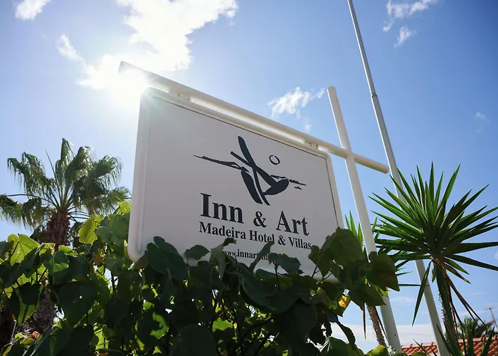 Inn & Art Madeira 3*
