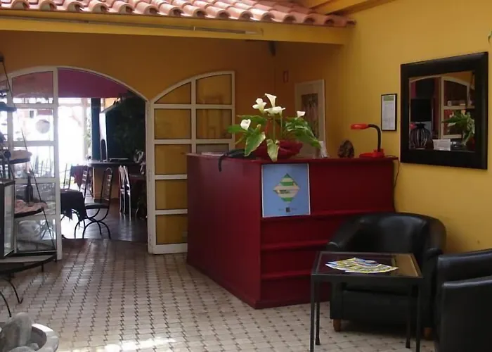 & Art Madeira Canico (Madeira)