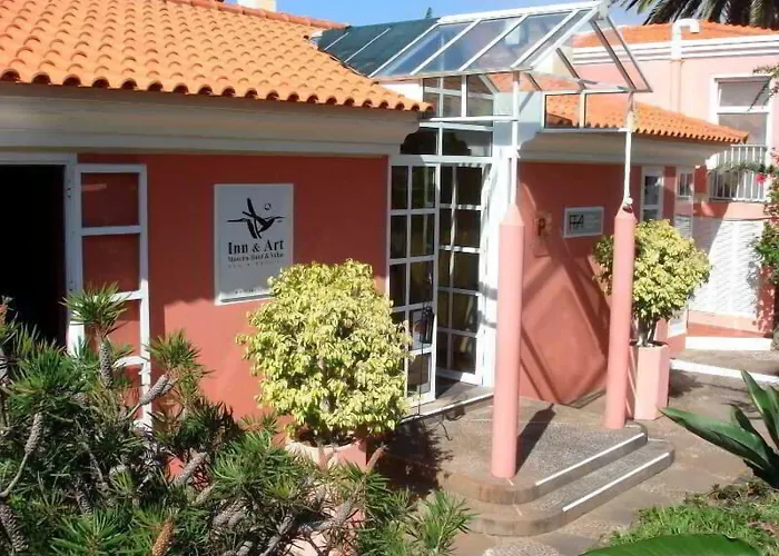 & Art Madeira Canico (Madeira)